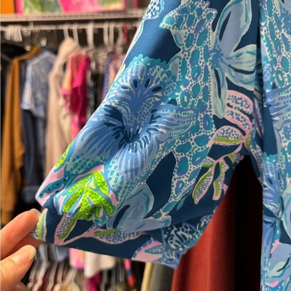 Lilly Pulitzer wrap dress - Picture 6 of 8